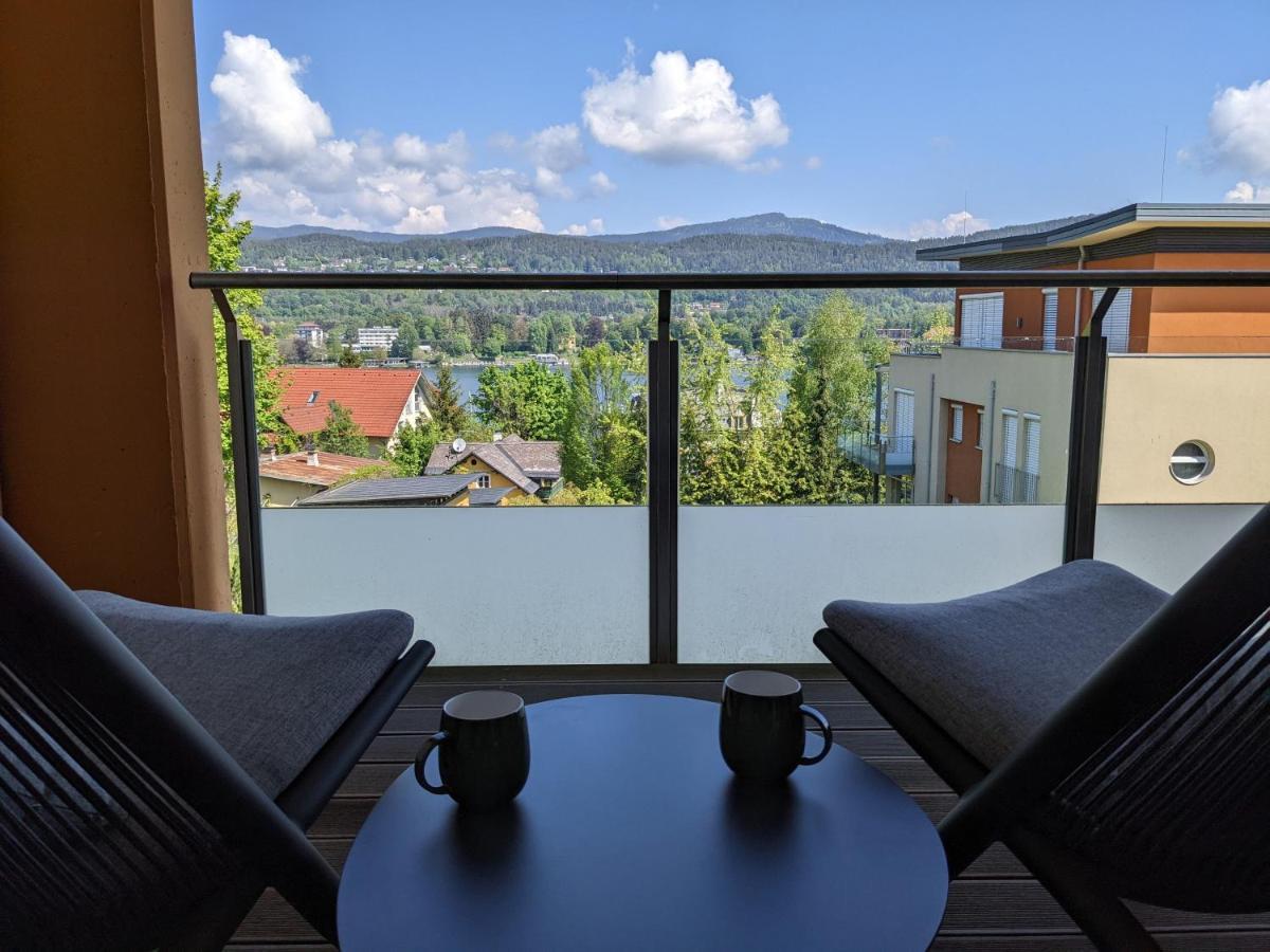 Vista Bahia, Apartment In Velden With Amazing Views And Lake Access 沃尔特湖畔韦尔登 外观 照片